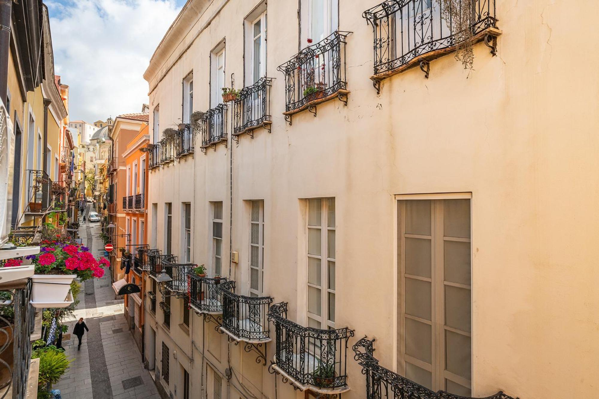 Karalis Boutique Room Cagliari Exterior photo